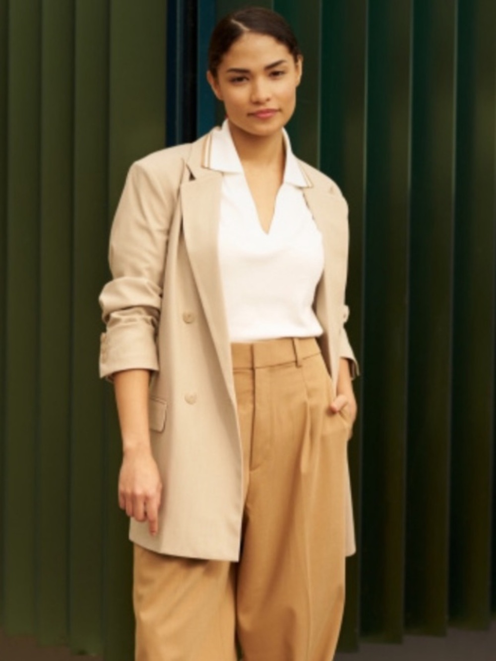 Uniqlo Women’s Double Breasted Beige Oversized Blazer Jacket